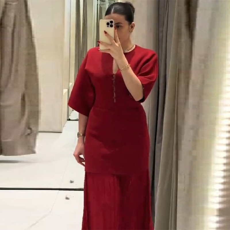 Women'S Formal Evening Wear Tops - Vestido Maxi Plissado Elegante em Burgundy