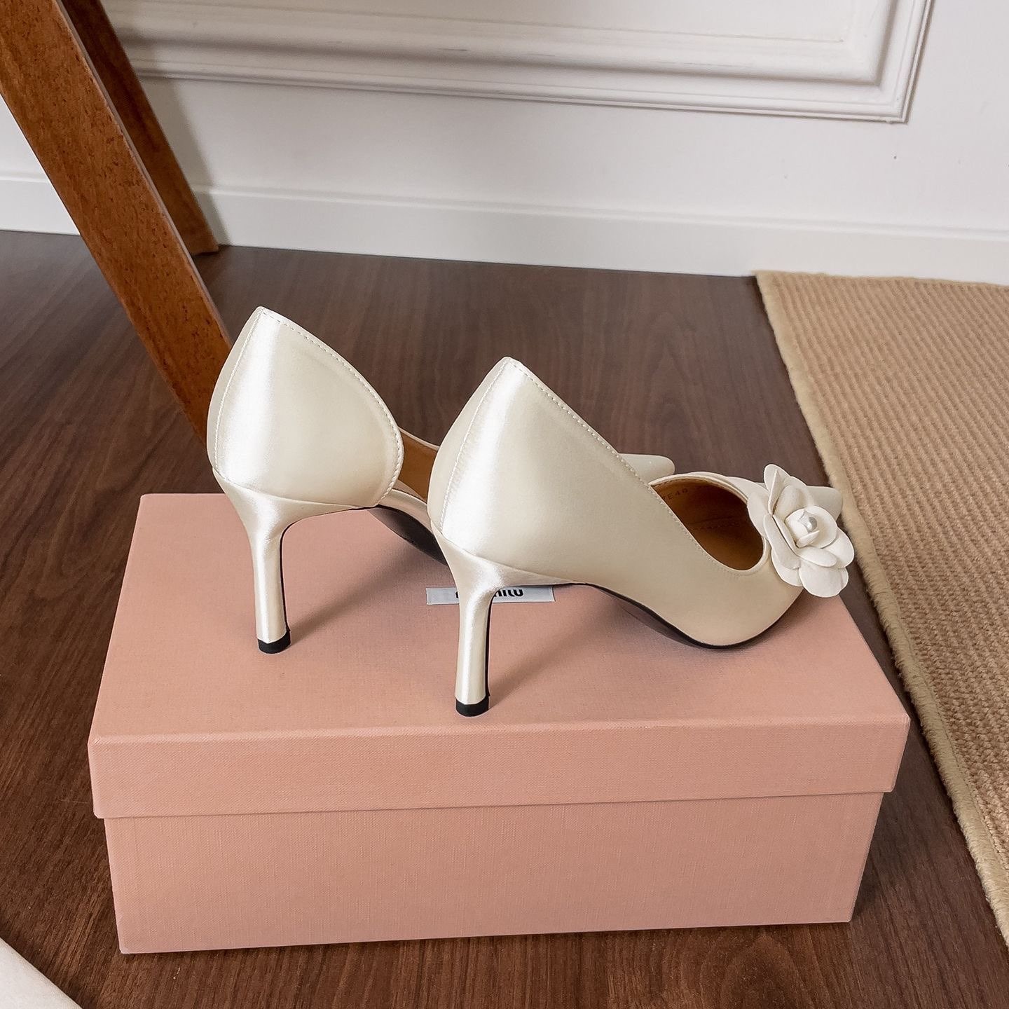 Sapatos de Salto Fino em Cetim - Formal Women Daily Wear Footwear avaliação e preço
