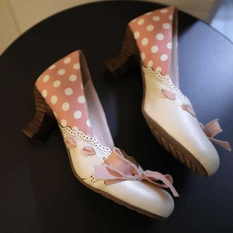 Sapatos Femininos Vintage com  - Vintage Women'S Formal Wear avaliação e preço